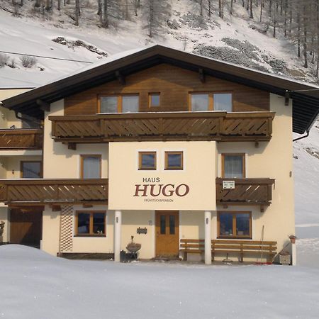 Haus Hugo Hotel Сьолден Екстериор снимка
